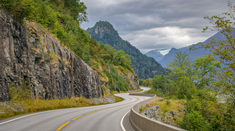 20250909-144250-124-R6